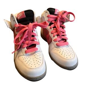Nike Dunks Pink & White Clay
